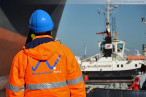 Nordhafen Hannoverkai: Containerschiff Ilse Wulff verlässt Wilhelmshaven
