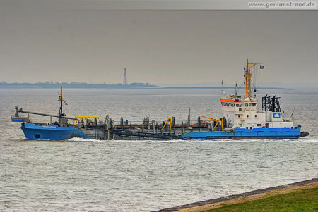 Wilhelmshaven: Saugbagger Hegemann I der Hegemann Dredging GmbH