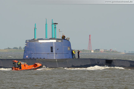 Der U-Boot-Neubau RAHAV ist in Wilhelmshaven angekommen