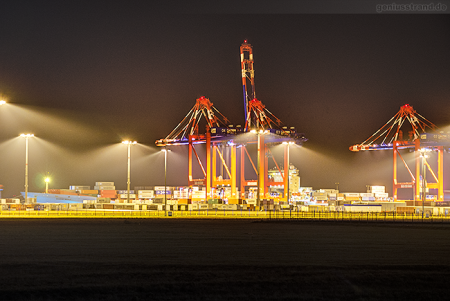 Container Terminal Wilhelmshaven (CTW): Containerschiff MAERSK KOTKA