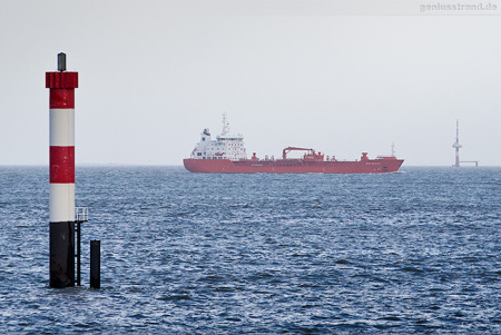 Wilhelmshaven: Tanker STEN SKAGEN am Unterfeuer Voslapp