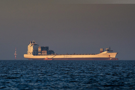 Schiffsankünfte JadeWeserPort: Containerschiff SAFMARINE NUBA