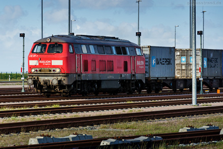 Wilhelmshaven: Containerzug kommend vom JadeWeserPort