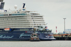 Schiffsankunft: MEIN SCHIFF 4 am JadeWeserPort in Wilhelmshaven