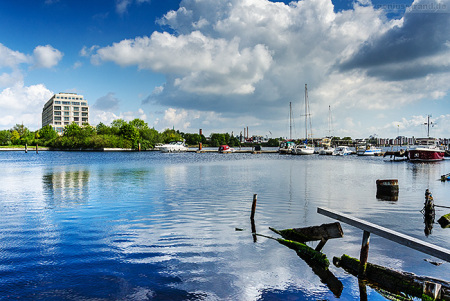 WILHELMSHAVEN: Blick in den Großen Hafen vom Grodendamm