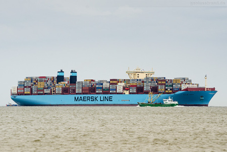 Schiffsankünfte JadeWeserPort: Containerschiff MARSTAL MAERSK