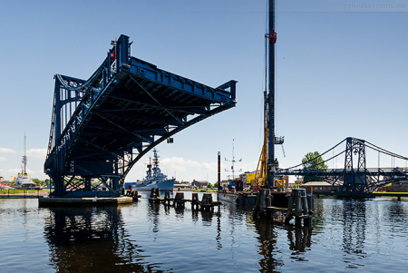 Wilhelmshaven: Sperrung der K.-W.-Brücke weil das Leitwerk erneuert wird