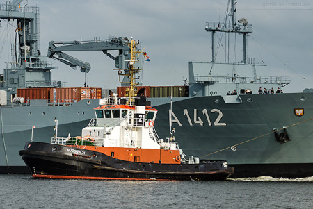 Wilhelmshaven Nordhafen: Schlepper BUGSIER 21