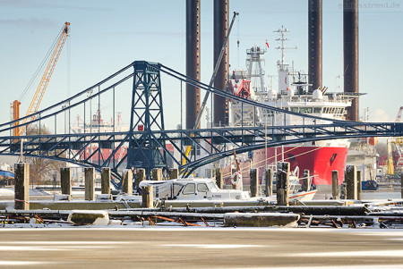 Wilhelmshaven: Großen Hafen mit Blick Richtung K.-W.-Brücke