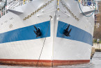 WILHELMSHAVEN: Segelschulschiff MIR (L 110 m) im Großen Hafen