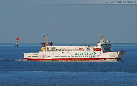 Hintergrundbild - Die Helgoland-Fähre der Reederei AG Ems mit Zielhafen Wilhelmshaven