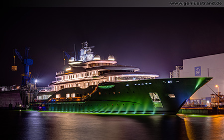 Wilhelmshaven Radiant Luxusyacht WHV desktop hintergrundbild win7 Desktophintergrund Wallpaper Maritime Impressionen Download Gratis Kostenlos