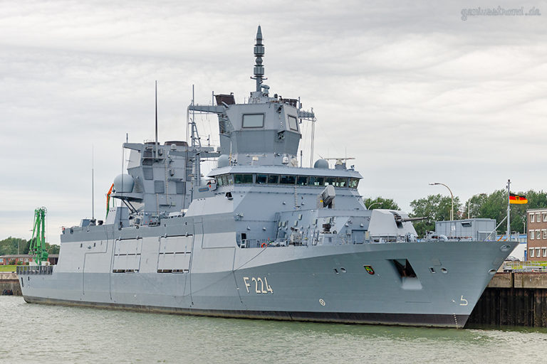 F224 Fregatte Sachsen-Anhalt (F 224) | Artikel | GENIUSSTRAND.DE